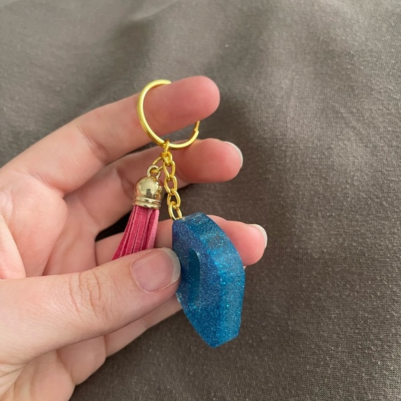 Handmade Number "0” (Zero) Keychain - Picture 3 of 6